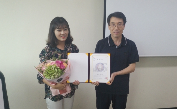 2017년 제14회 영문장학생 대표이미지